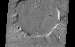 <h1>PIA04437:  Stop Sign Crater</h1><div class="PIA04437" lang="en" style="width:490px;text-align:left;margin:auto;background-color:#000;padding:10px;max-height:150px;overflow:auto;"><p><a href="/figures/PIA04437_context.jpg"></a><br><p>With its rim eroded off by catastrophic floods in Tiu Vallis and its strangely angular shape, this 12 km diameter crater looks vaguely like a stop sign.<p>Note: this THEMIS visual image has not been radiometrically nor geometrically calibrated for this preliminary release. An empirical correction has been performed to remove instrumental effects. A linear shift has been applied in the cross-track and down-track direction to approximate spacecraft and planetary motion. Fully calibrated and geometrically projected images will be released through the Planetary Data System in accordance with Project policies at a later time.<p>NASA's Jet Propulsion Laboratory manages the 2001 Mars Odyssey mission for NASA's Office of Space Science, Washington, D.C. The Thermal Emission Imaging System (THEMIS) was developed by Arizona State University, Tempe, in collaboration with Raytheon Santa Barbara Remote Sensing. The THEMIS investigation is led by Dr. Philip Christensen at Arizona State University. Lockheed Martin Astronautics, Denver, is the prime contractor for the Odyssey project, and developed and built the orbiter. Mission operations are conducted jointly from Lockheed Martin and from JPL, a division of the California Institute of Technology in Pasadena.<p>Image information: VIS instrument. Latitude 8.6, Longitude 329.2 East (30.8 West). 19 meter/pixel resolution.<br /><br /><a href="http://photojournal.jpl.nasa.gov/catalog/PIA04437" onclick="window.open(this.href); return false;" title="Voir l'image 	 PIA04437:  Stop Sign Crater	  sur le site de la NASA">Voir l'image 	 PIA04437:  Stop Sign Crater	  sur le site de la NASA.</a></div>