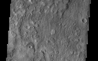 <h1>PIA04646:  Huygens Crater</h1><div class="PIA04646" lang="en" style="width:482px;text-align:left;margin:auto;background-color:#000;padding:10px;max-height:150px;overflow:auto;"><p><a href="/figures/PIA04646_context.jpg"></a><br><p>Released 15 July 2003<p>The floor of the 450 km diameter crater named after Dutch astronomer Christian Huygens (1629-1695) shows an unusual texture. Smooth-topped mesas are scattered across a more rugged surface. The mesas are testament to a former smooth layer of material that is in the process of eroding away.<p>Image information: VIS instrument. Latitude -16.2, Longitude 54.5 East (305.5 West). 19 meter/pixel resolution.<p>Note: this THEMIS visual image has not been radiometrically nor geometrically calibrated for this preliminary release. An empirical correction has been performed to remove instrumental effects. A linear shift has been applied in the cross-track and down-track direction to approximate spacecraft and planetary motion. Fully calibrated and geometrically projected images will be released through the Planetary Data System in accordance with Project policies at a later time.<p>NASA's Jet Propulsion Laboratory manages the 2001 Mars Odyssey mission for NASA's Office of Space Science, Washington, D.C. The Thermal Emission Imaging System (THEMIS) was developed by Arizona State University, Tempe, in collaboration with Raytheon Santa Barbara Remote Sensing. The THEMIS investigation is led by Dr. Philip Christensen at Arizona State University. Lockheed Martin Astronautics, Denver, is the prime contractor for the Odyssey project, and developed and built the orbiter. Mission operations are conducted jointly from Lockheed Martin and from JPL, a division of the California Institute of Technology in Pasadena.<p><br /><br /><a href="http://photojournal.jpl.nasa.gov/catalog/PIA04646" onclick="window.open(this.href); return false;" title="Voir l'image 	 PIA04646:  Huygens Crater	  sur le site de la NASA">Voir l'image 	 PIA04646:  Huygens Crater	  sur le site de la NASA.</a></div>